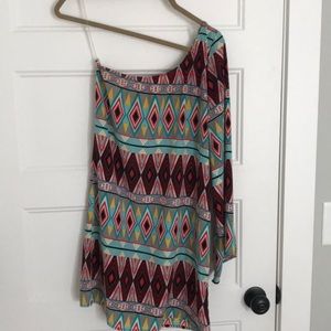 ONE SHOULDER BOUTIQUE DRESS